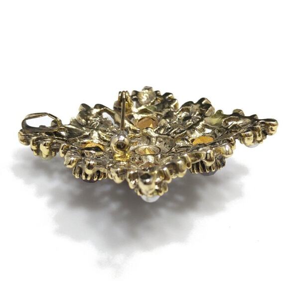 Mid-Century Purple Rhinestone Brooch Pendant, Faux Pearls, 2 1/4 Inches - Picture 8 of 10